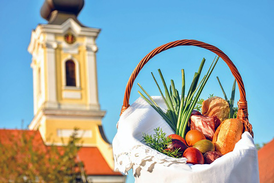 világhúsvét Horvát kosár