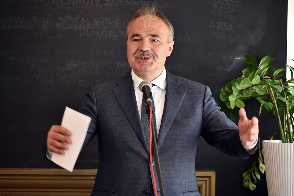 szepsy eletmudíj 18np